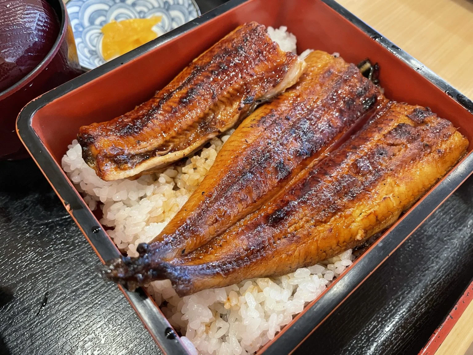 ふっくら焼けたうなぎのうな重